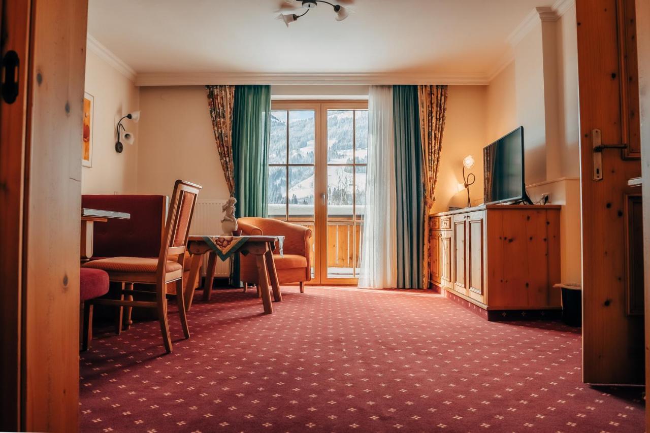 Post Post Hotel - Alpine Boutique Hotel & Spa Bad Hofgastein Exterior photo
